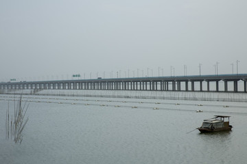 高速公路橋梁