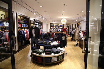男裝專賣店
