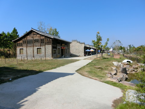 新洲鳳娃古寨
