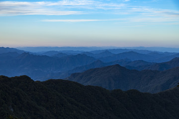 山