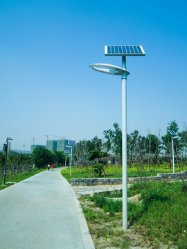 太陽能路燈