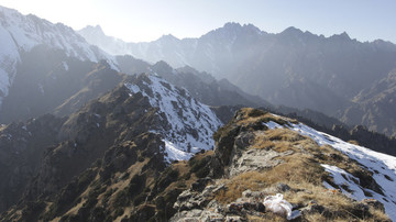 天山山脈