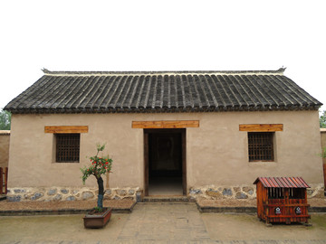 農(nóng)村土墻房屋