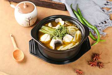 鮮椒魚片土豆粉