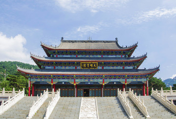 千山皈源寺大雄寶殿