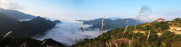 九嶷山三分石