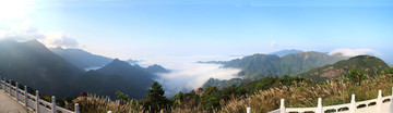 九嶷山三分石