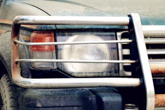 經(jīng)典三菱越野車(chē)