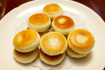 餐桌油炸面點