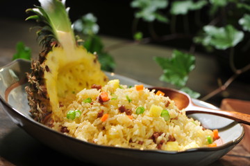 菠蘿炒飯