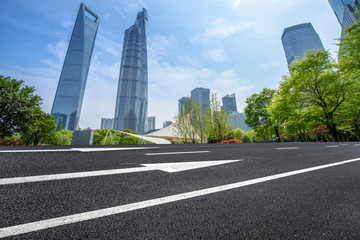 上海柏油馬路和高樓大廈