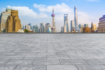 上海地磚路面和現(xiàn)代金融區(qū)建筑群