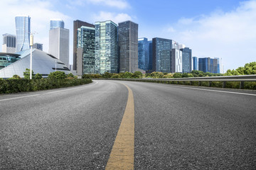 杭州高端寫字樓和瀝青路面高速路