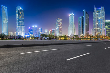上海金融區(qū)和高速公路