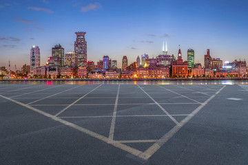 上海摩天大樓夜景和城市天際線