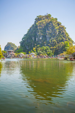 天柱巖鐵索橋
