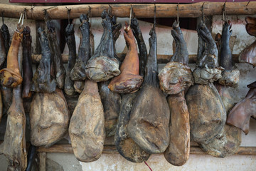 生態(tài)豬肉老火腿