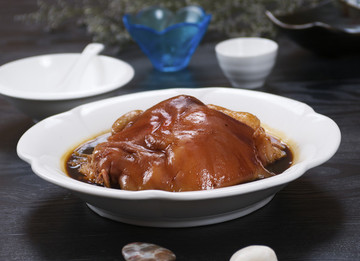 冰糖肘子