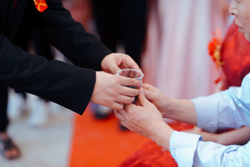 結(jié)婚