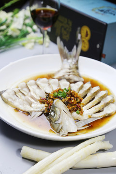 梅菜山筍武昌魚