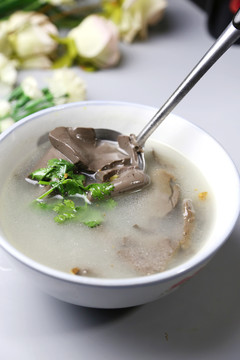 羊血湯