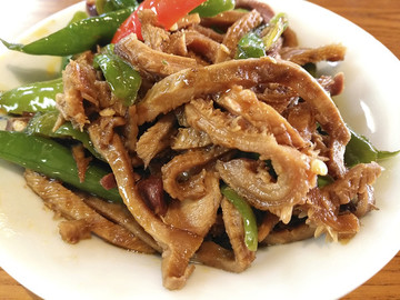 特寫(xiě)小菜牛雜