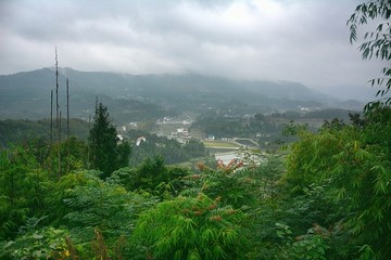 醉美鄉(xiāng)村眺望五龍村
