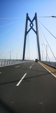 港珠澳大橋