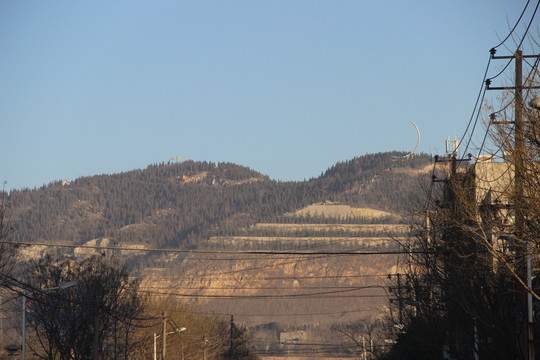 山
