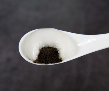 豆沙湯圓
