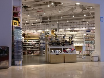 精品店