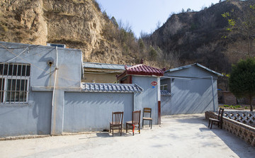 梁家河
