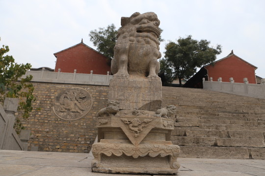 獅子石雕