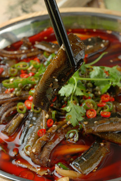 紅湯鱔魚