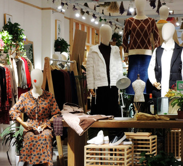時尚服裝店展示