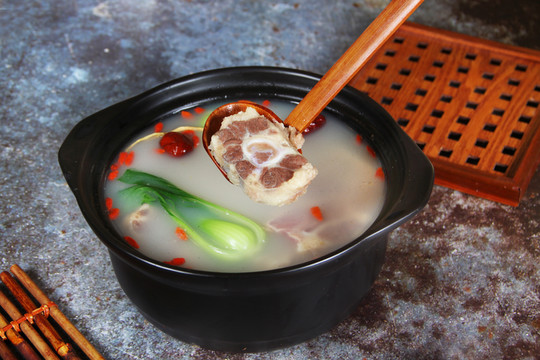 牛尾湯