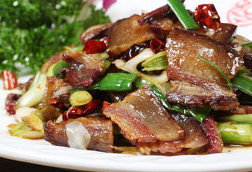 大蒜葉炒臘肉