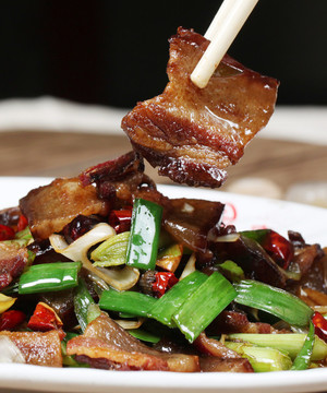 大蒜葉炒臘肉