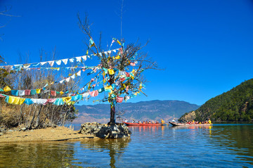 瀘沽湖