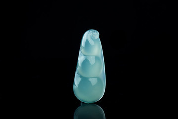 玻璃種翡翠
