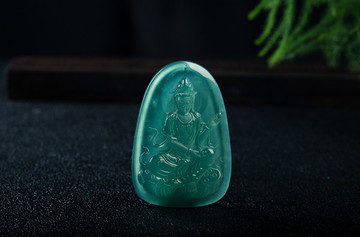 玻璃種翡翠觀音