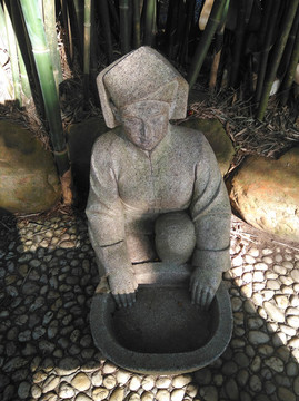 壯族習俗雕塑