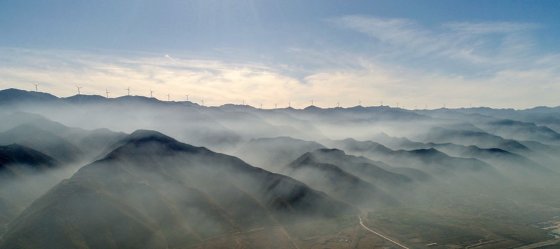 水墨山