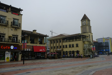 川美校園