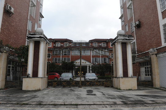 大門