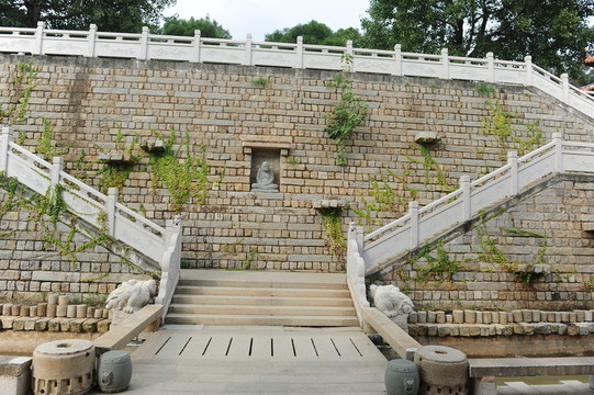 石梯