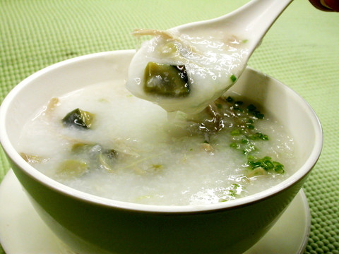 皮蛋瘦肉粥