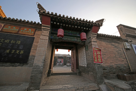 暖泉鎮(zhèn)