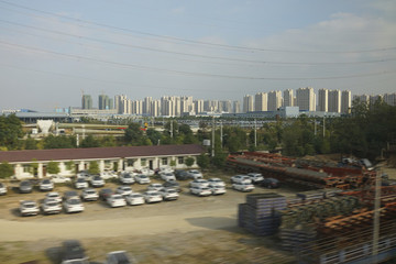 高鐵上的風(fēng)景