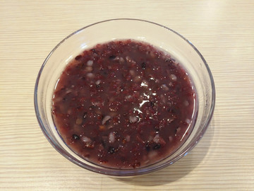 黑米粥